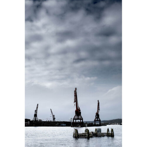 Vattenspegel och fem knop